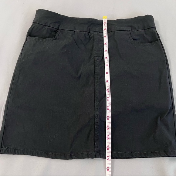Soft Surroundings Women’s Go Lively Skort Size Medium Black - Picture 2 of 9